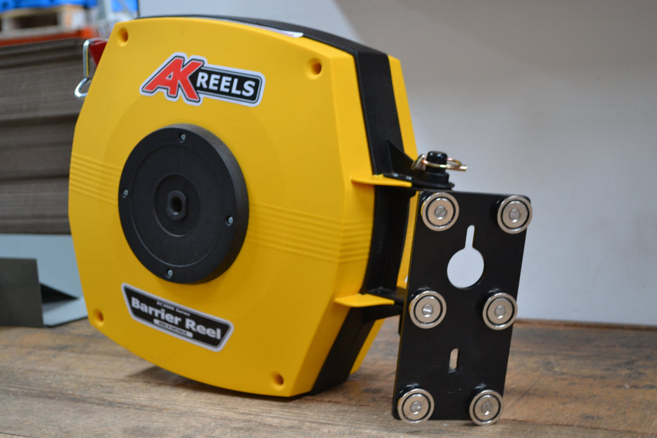 Magnetisk fäste för Barrier Reel