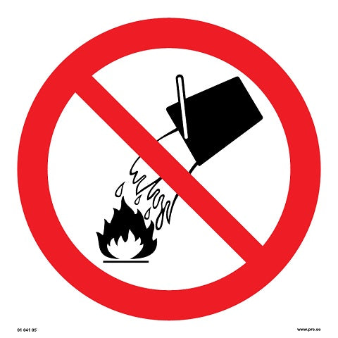 Förbudsskylt. Ej vatten för släckning